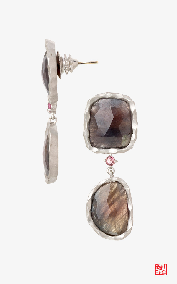 1422065 - [나스첸카 NASCHENKA] 러프 다이아몬드같은 천연 사파이어 2 _ 사파이어 귀걸이