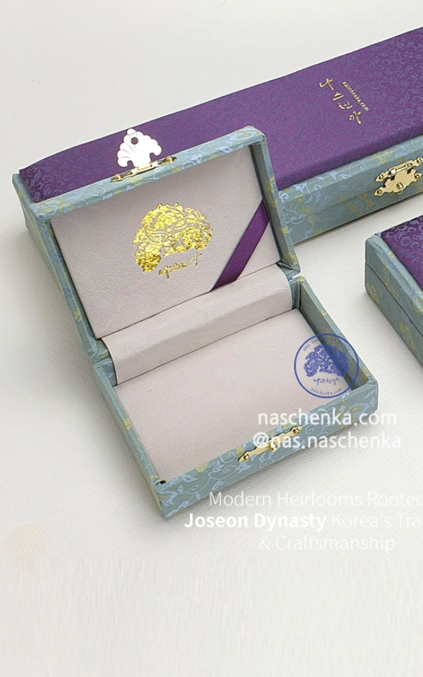 10947489 - [나스첸카 NASCHENKA] 부귀영화 케이스 >비매품 정품 케이스 >  기획제품 등 케이스 없는 주문의 경우 > 주문 수량과 사이즈에 맞는 주문만 가능