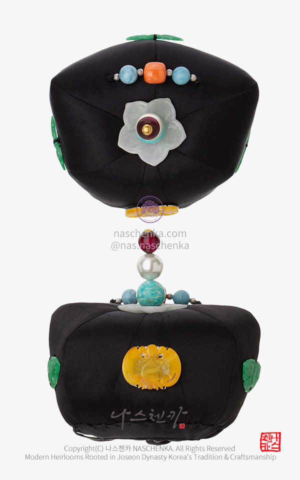 10956941 - 한복 머리장식 [나스첸카 NASCHENKA 족두리] 복이 머무는 구조  _천연 호박 박쥐와 고가의 산호로 완성한 나스첸카 NASCHENKA 중형 솜족두리