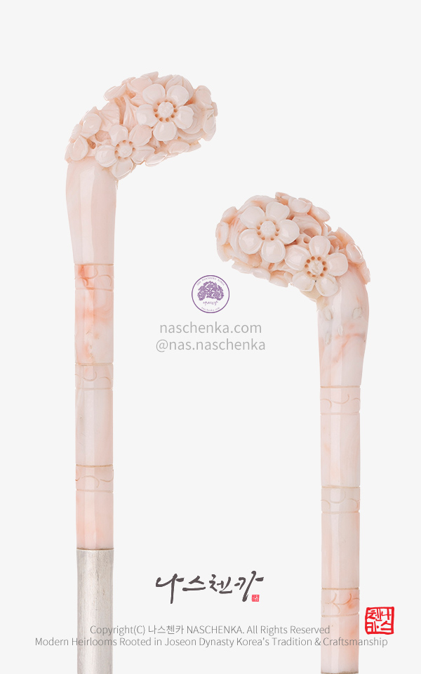 10957232 - 한복 전통 하이엔드 산호 비녀 [나스첸카 NASCHENKA] 핑크 산호 컬렉터 비녀 Pink Coral Heritage Binyeo  22.7 cm 은은한 매화 _ 산호 비녀 _ 