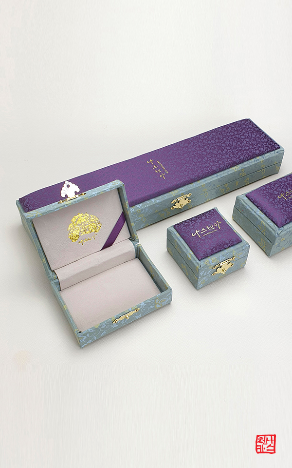 1534748 - [나스첸카 NASCHENKA] 부귀영화 케이스 >비매품 정품 케이스 >  기획제품 등 케이스 없는 주문의 경우 > 주문 수량과 사이즈에 맞는 주문만 가능