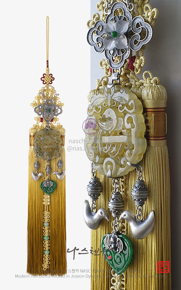 10956358 - 전통 노리개 [나스첸카 NASCHENKA] 현대에서 다시 만난 여운 _ 오봉술 명주 원앙 노리개 