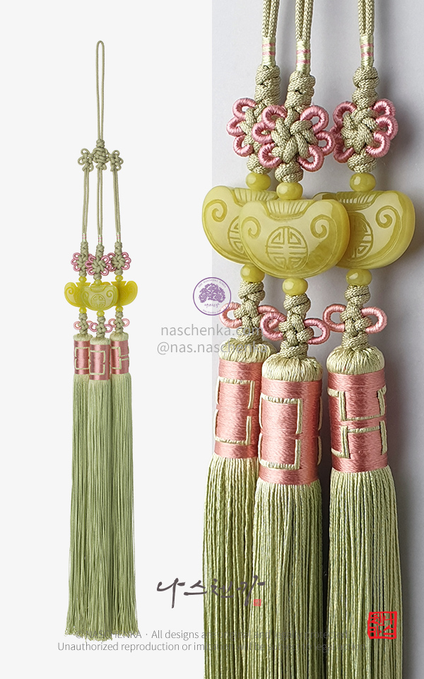 10959679 - 연두 궁중옥 삼작 노리개 (Light Green Palace Jade Triple Tassel Norigae) NASCHENKA